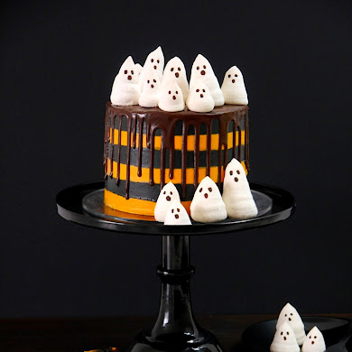 Halloween Chocolate Orange Layer Cake with Meringue Ghosts 👻