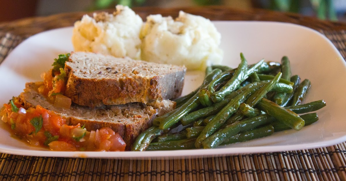 fabulous fridays: Salsa meatloaf with garlic mash and lemon green beans