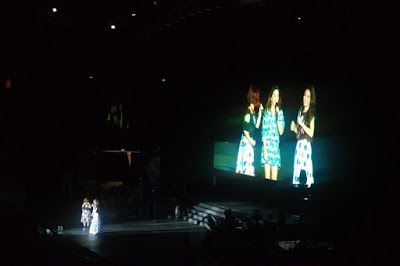 S.H.E. chatting with the fans 2015 Forever Stars