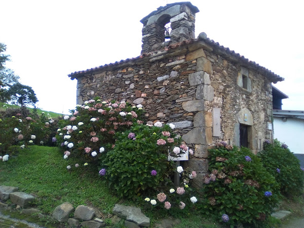 Foto de la Ermita del Cristo de los Afligidos en La Pereda