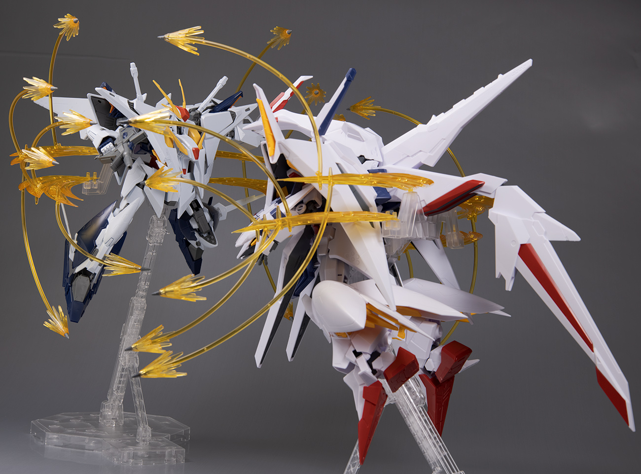 [ Review ] HGUC 1/144 Xi Gundam & Funnel Missile Effect Set