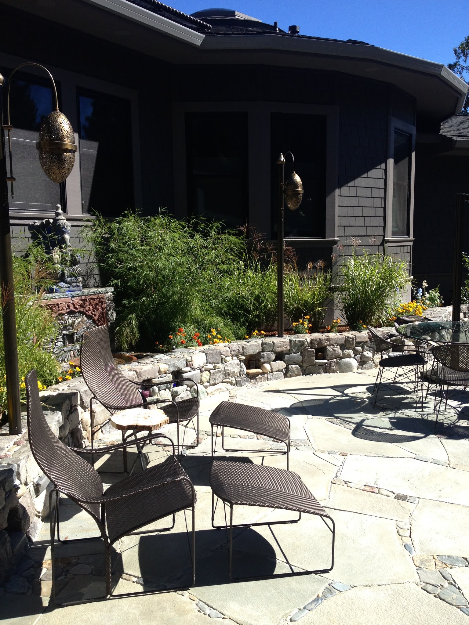 Jeffrey Bale's World of Gardens: A patio near Occidental, California