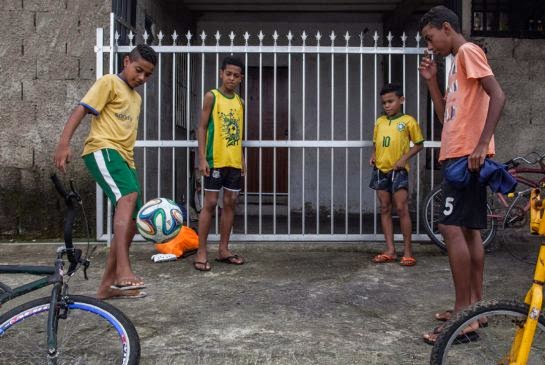 The Football Streets Of Brazil Gallery Footy Fair