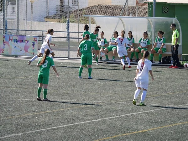 El Puerto Femenino respira tras ganar a Daimiel RCF (2-1)