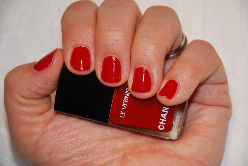 Chanel Le Vernis Longwear Nail Colour in Pirate - wide 7
