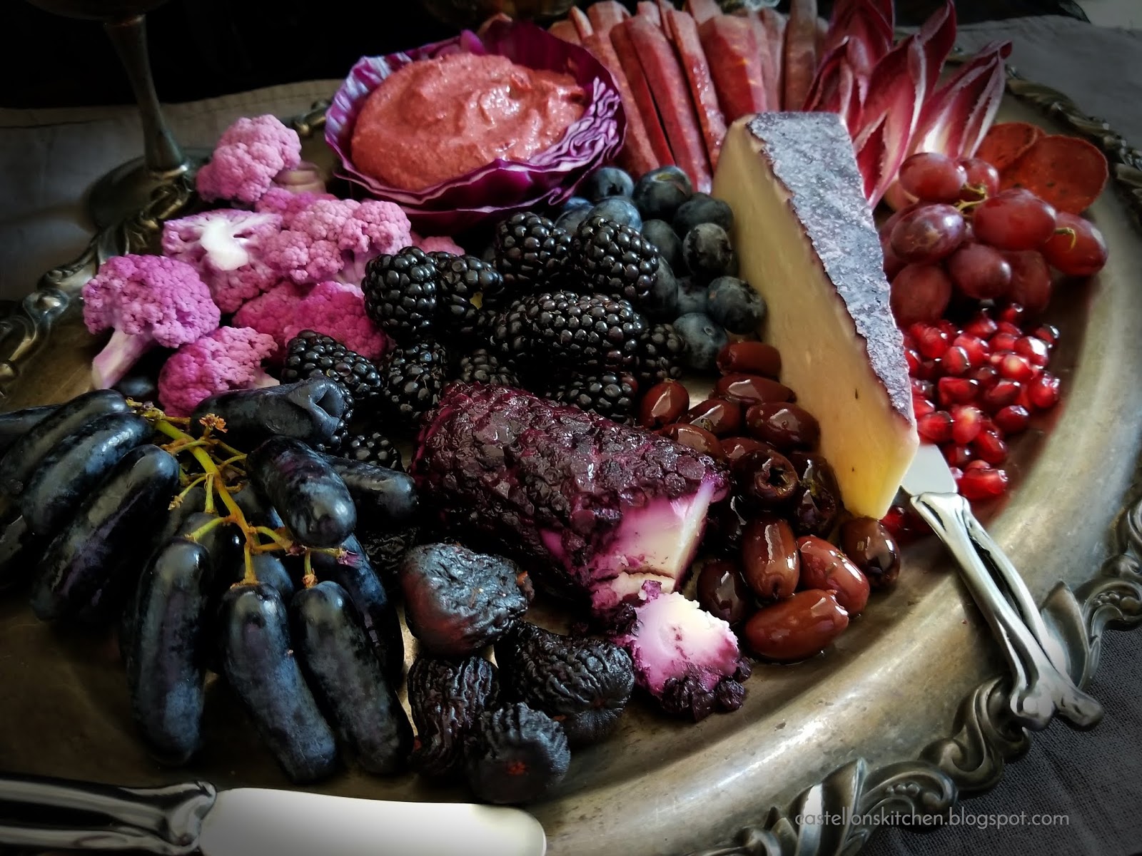 Castellon's Kitchen Abracadabra Platter (Purple Crudite and Cheese Tray)
