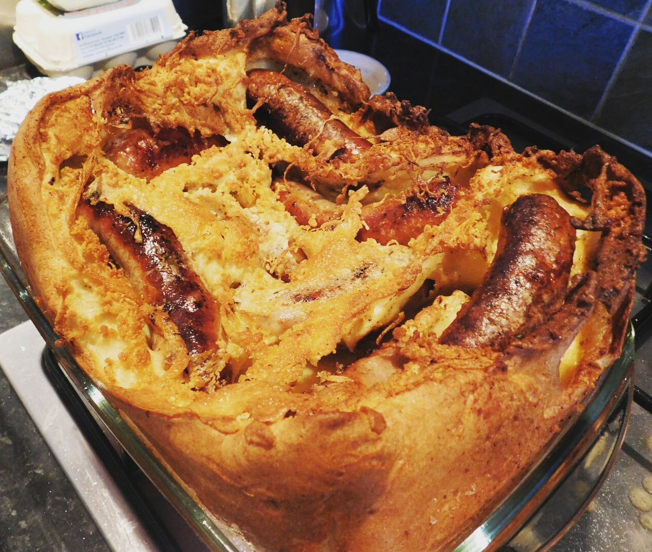 Recipe Toadinthehole with peas and onion gravy