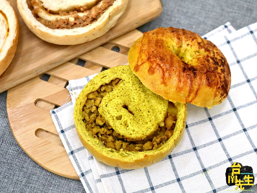 台南貝果/限量販售只賣平日/手工製作當天出爐現賣/無油低糖不含添加物/嚴選食材料多實在/忠實顧客團購一次破百顆