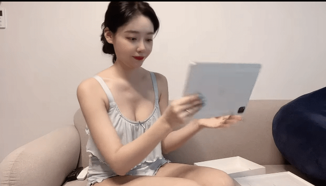 아이패드 언박싱 - 꾸르
