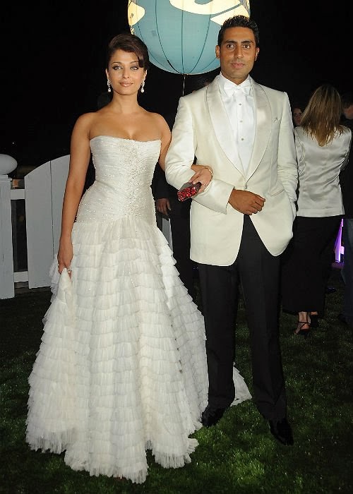 Fun Duniya Celebrity Couples Who Dress Alike