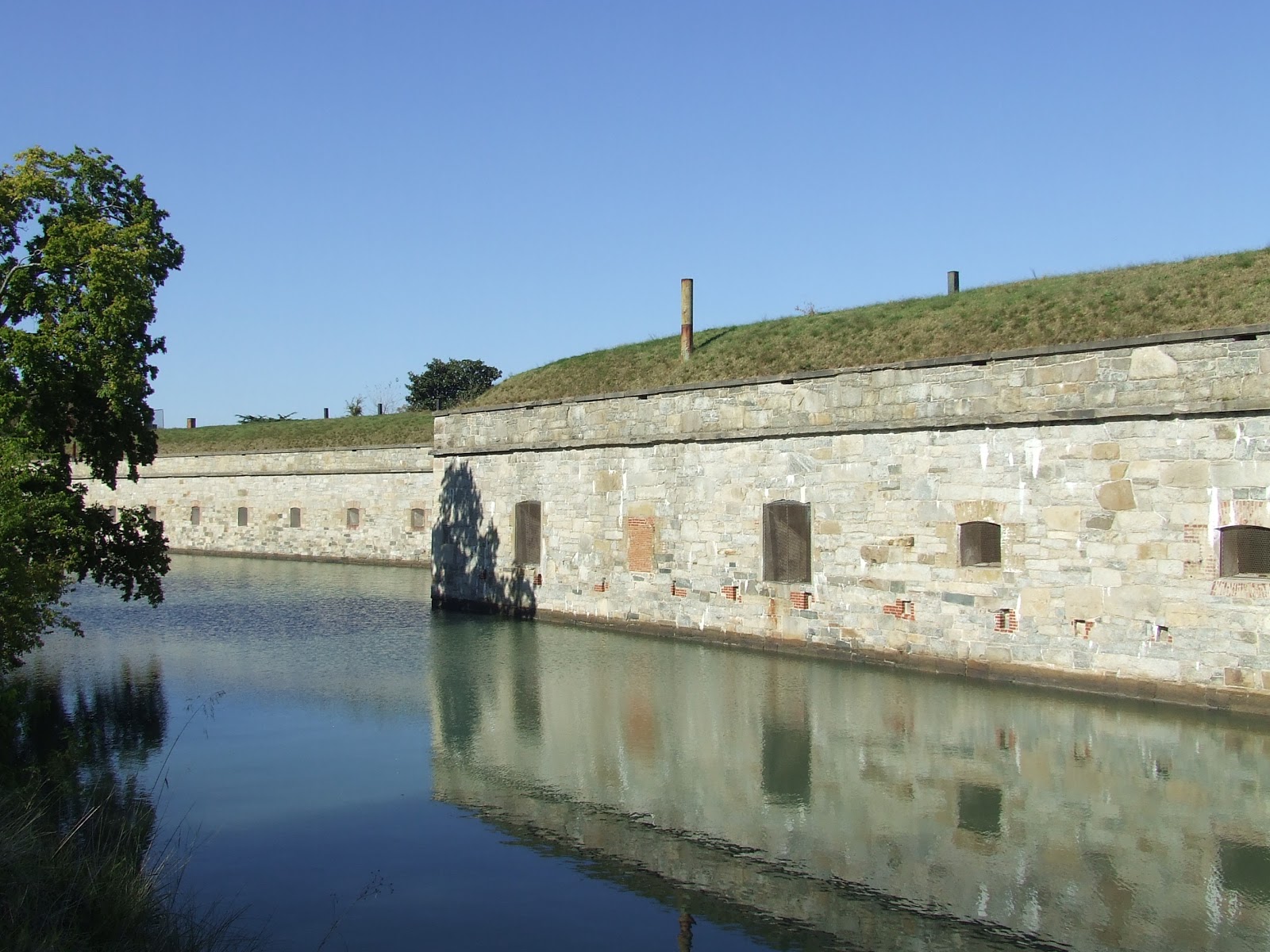 Canterbury Sails by Chasseur Fort Monroe, VA