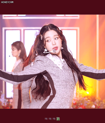 Honeycam%2B21843.gif