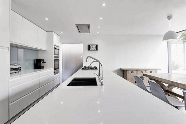 Casas Minimalistas y Modernas: Cocinas Modernas