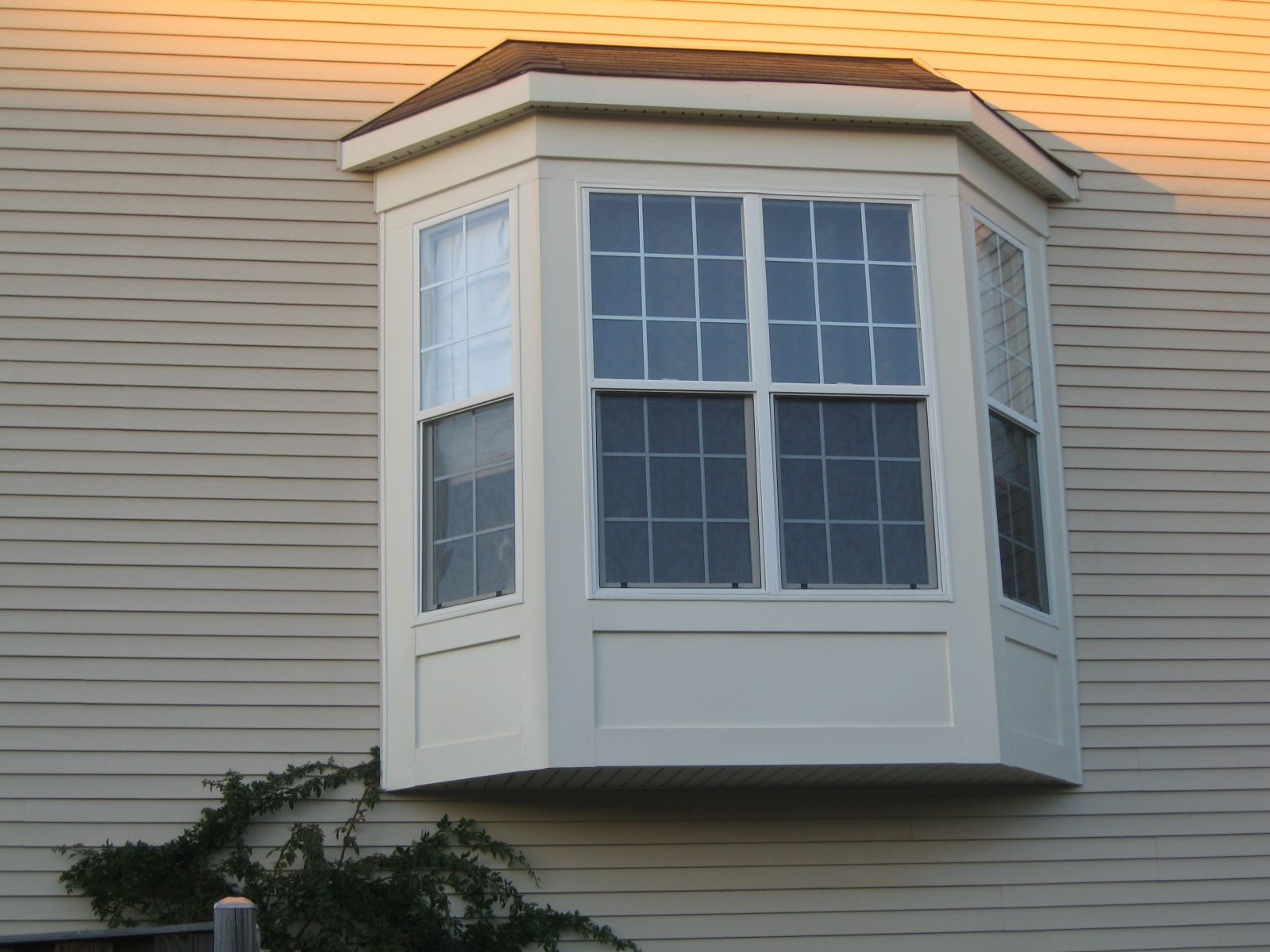 BFC inc: Bay Window Capping - Wood Replace
