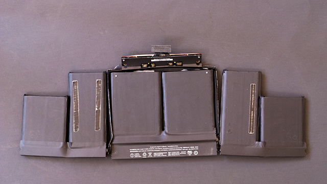 early 2011 macbook pro 15 battery replacement early 2011 macbook pro 15 battery replacement