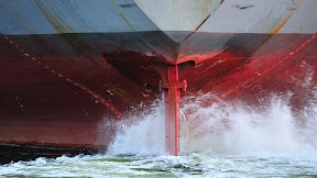 HALUAN, BURITAN KAPAL: Apa bahasa Inggrisnya