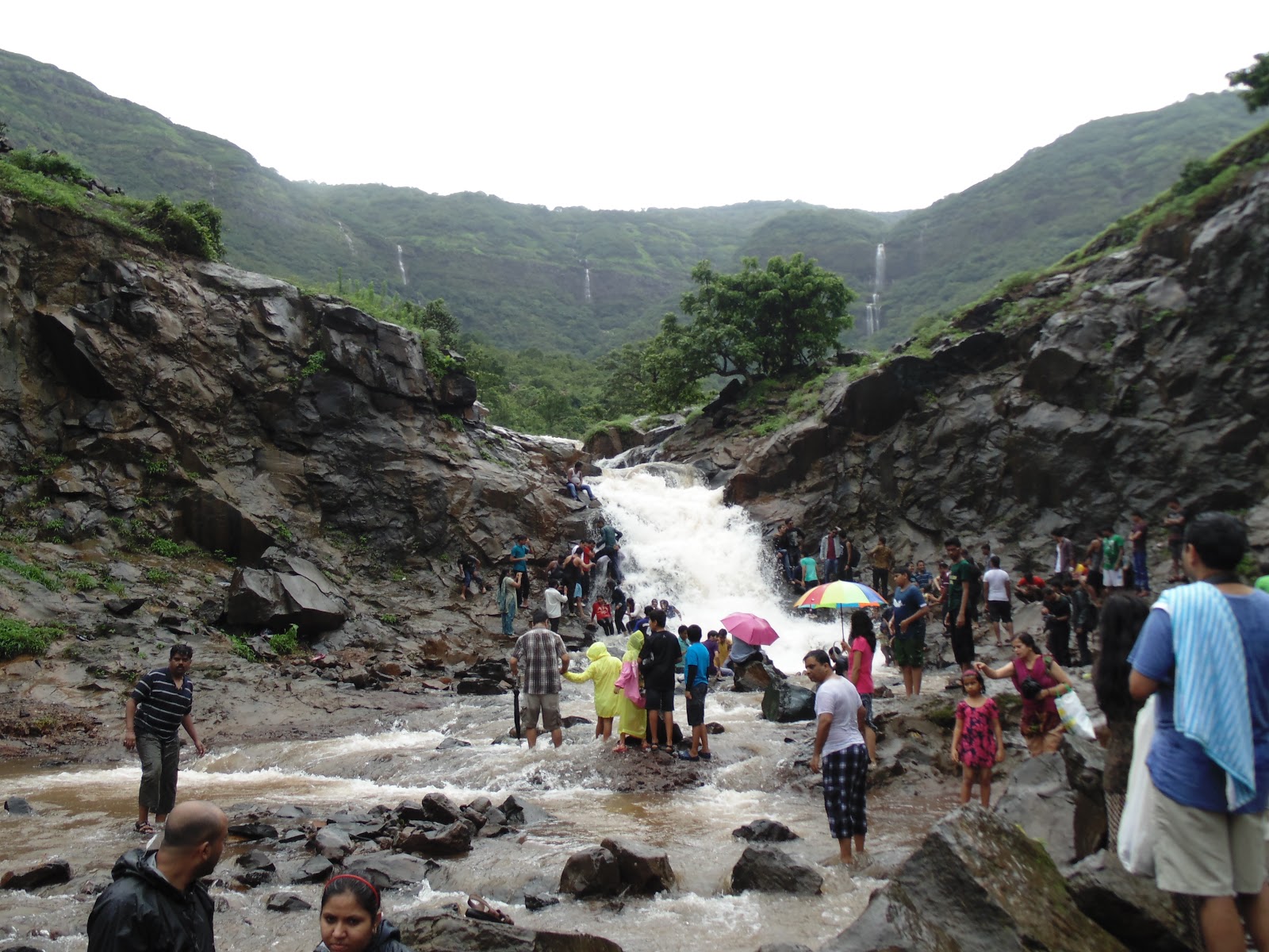 Best picnic spot near Mulshi Dam in Rainy season