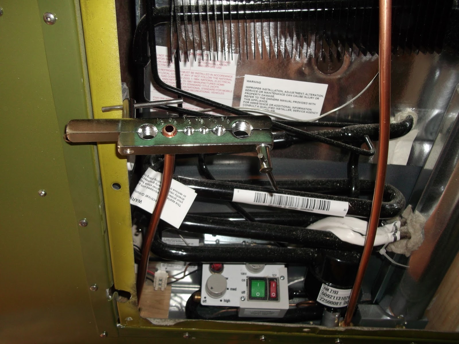 72 Boler Restoration Propane stove and fridge