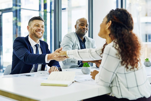 مقابلة العمل: نصائح عملية ستفيدك ... مقابلة العمل: نصائح عملية ستفيدك ...