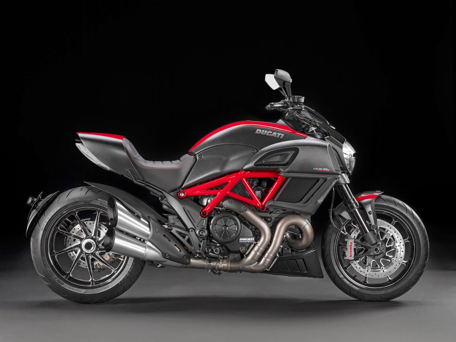 Super Bike Dreamers 2015 Ducati Diavel Carbon