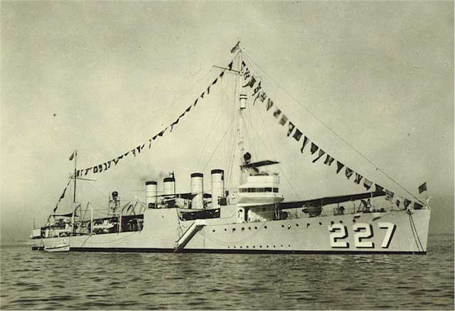 USS Pillsbury, sunk on 2 March 1942 worldwartwo.filminspector.com