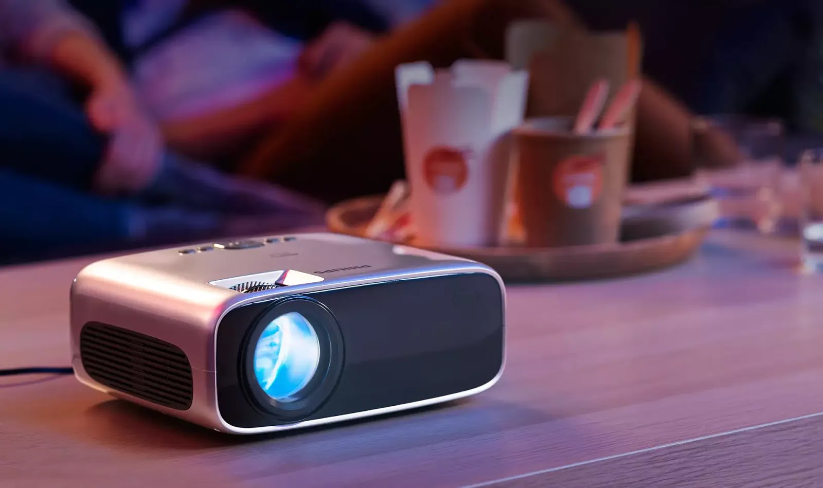 REVIEW: Philips Prime Projector The Test Pit