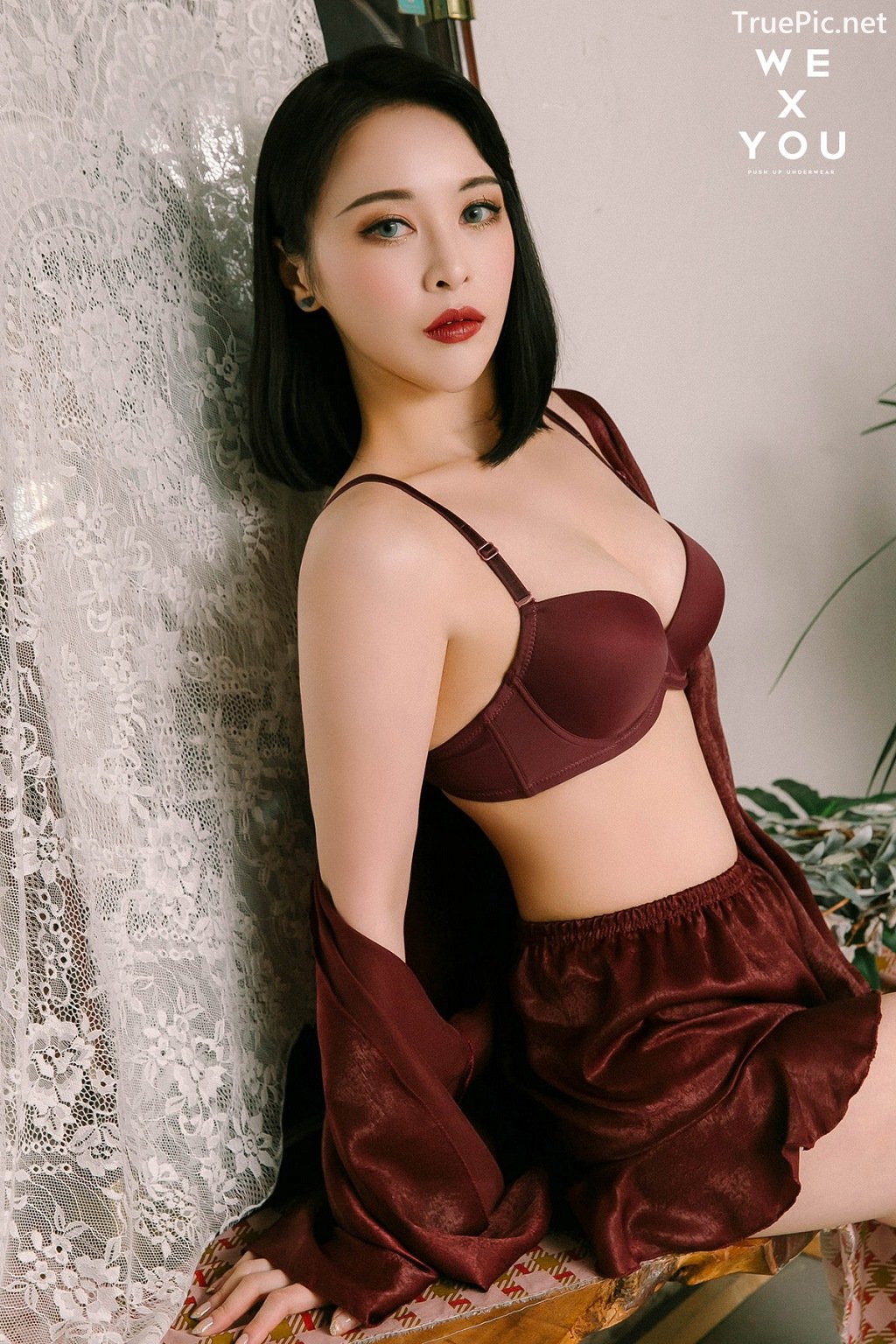 Image-Korean-Fashion-Model-Ryu-Hyeonju-We-x-You-Lingerie-Set-TruePic.net- Picture-52