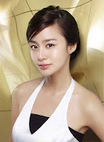 Kim Tae Hee adalah seorang aktris yang berasal dari Busan, Korea Selatan. Kim memulai karirnya di dunia hiburan sebagai model dalam iklan televisi