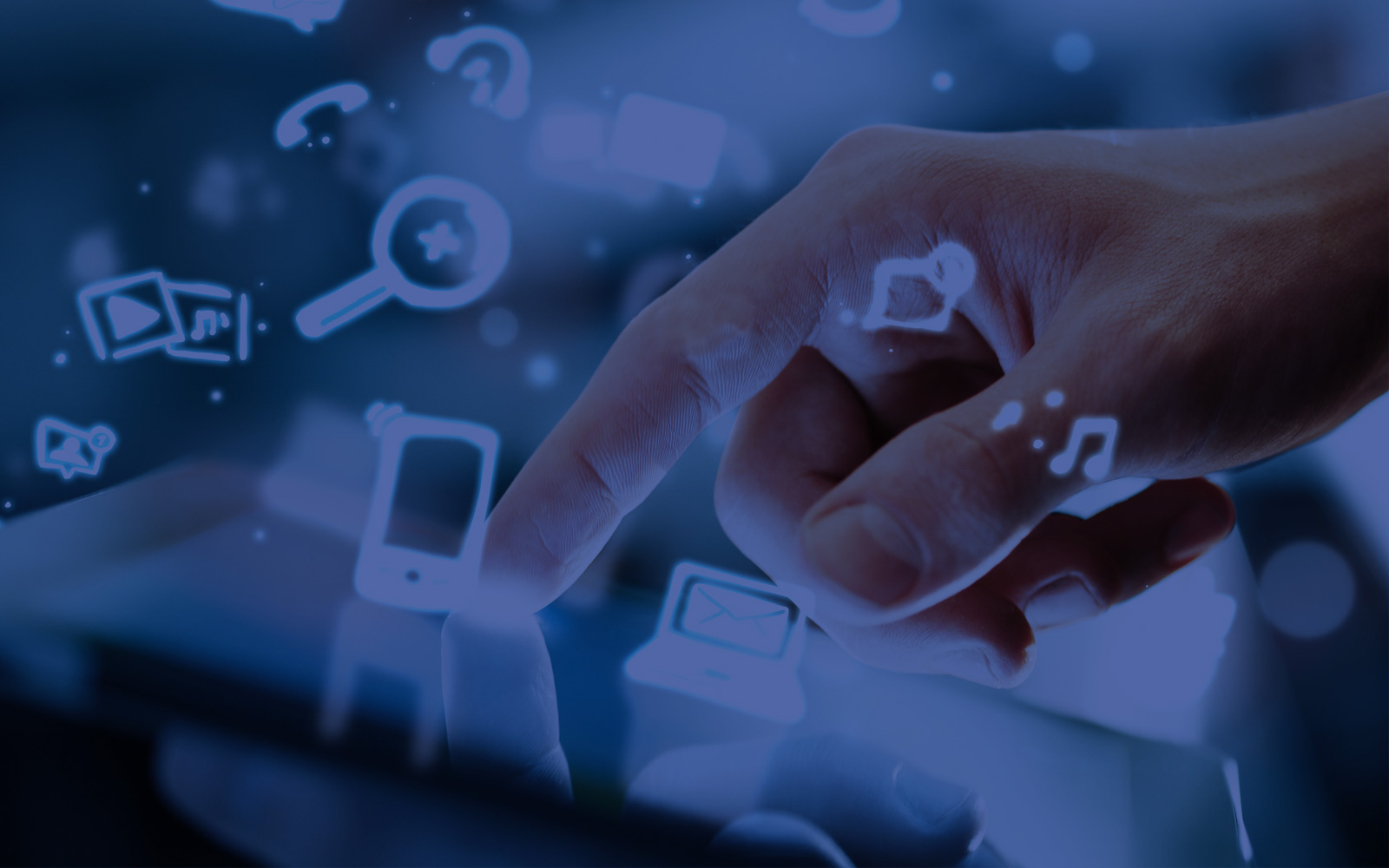 Contact us operator. картинка contact us с людьми на фоне. Customer care icon. иконка контактная информация. контакты contact us.