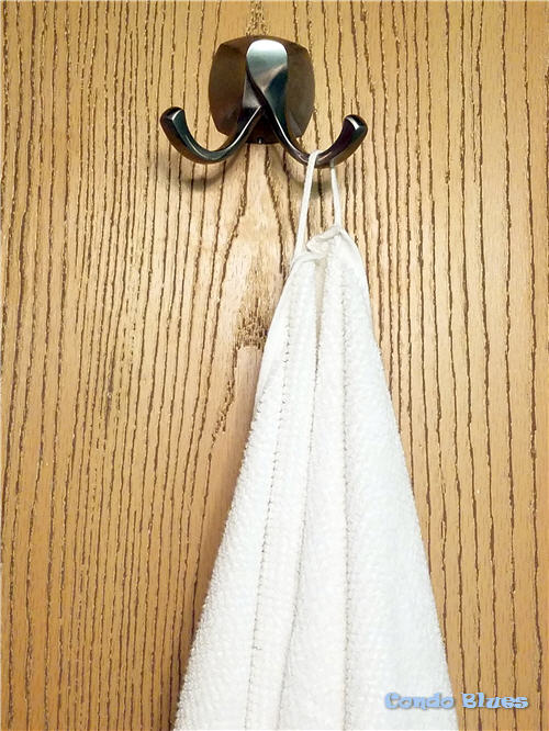 Hanging robe hook on hollow door sales