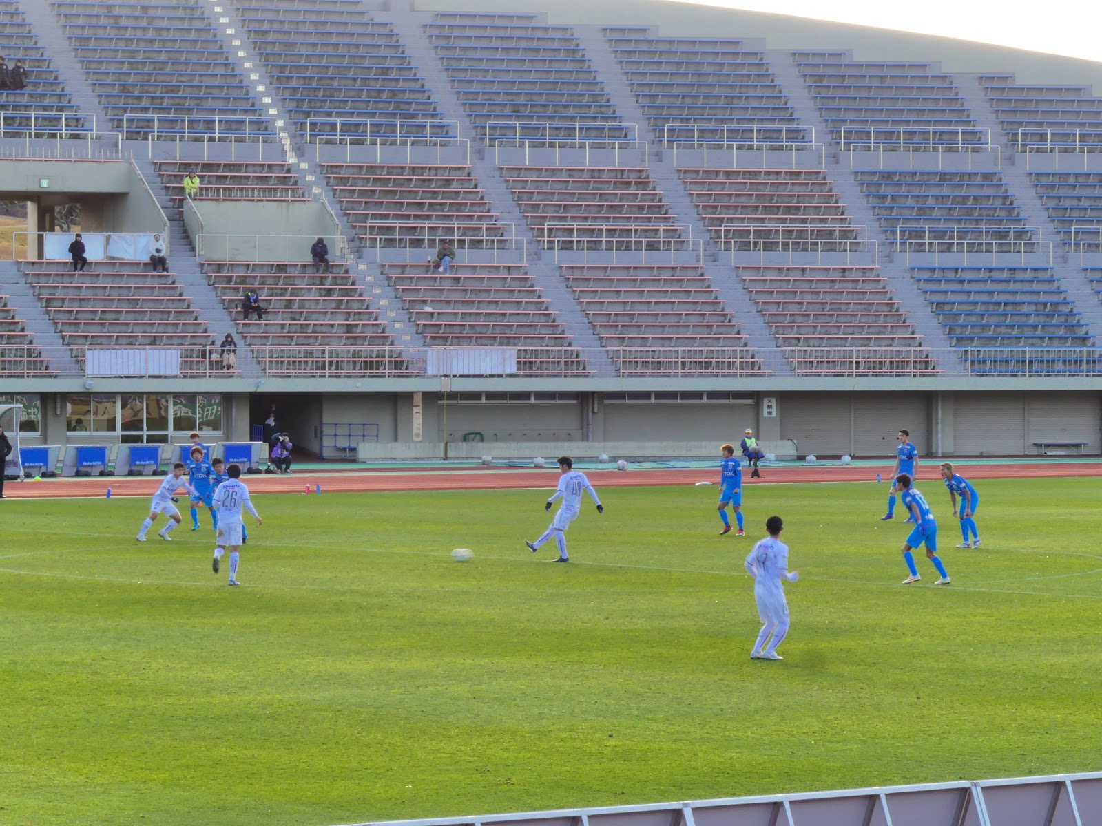 雷神ブログ 多彩な攻撃で粉砕 ガンバ大阪ｕ２３戦