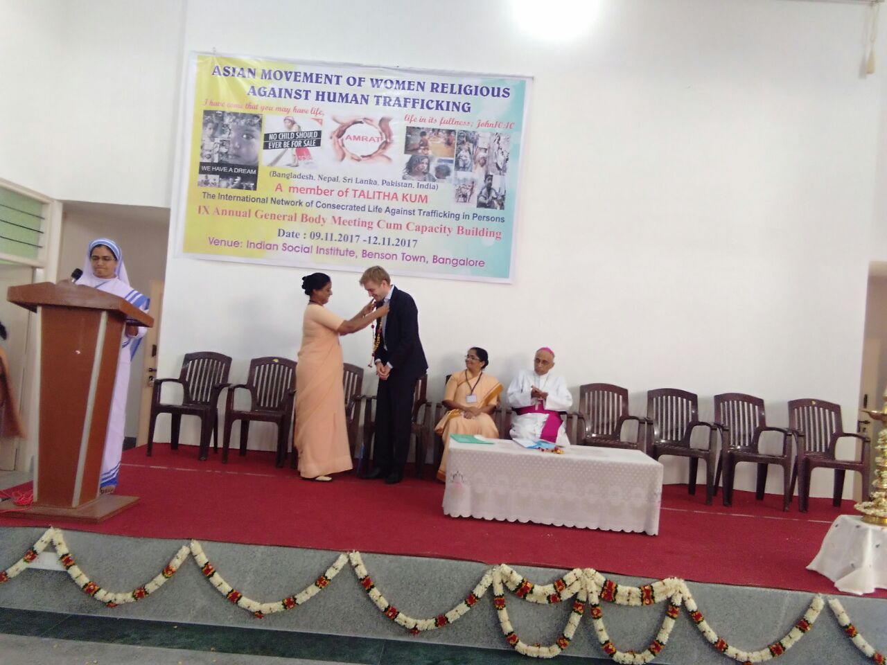 also greatly acknowledged the presence of fr francis sj fr martin sj and fr arun sj of the community of isi the local hosts also greatly acknowledged the presence of fr francis sj fr martin sj and fr arun sj of the community of isi the local hosts