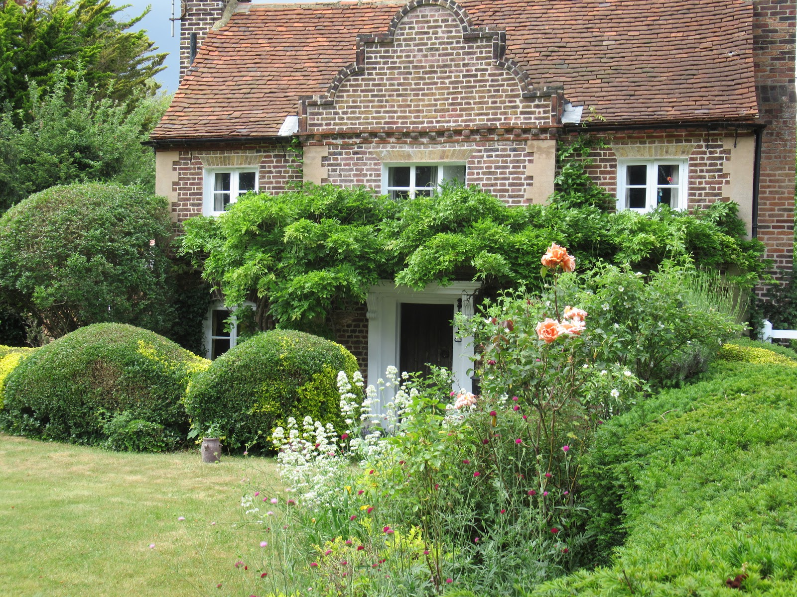 Ham Photos Gatehouse garden