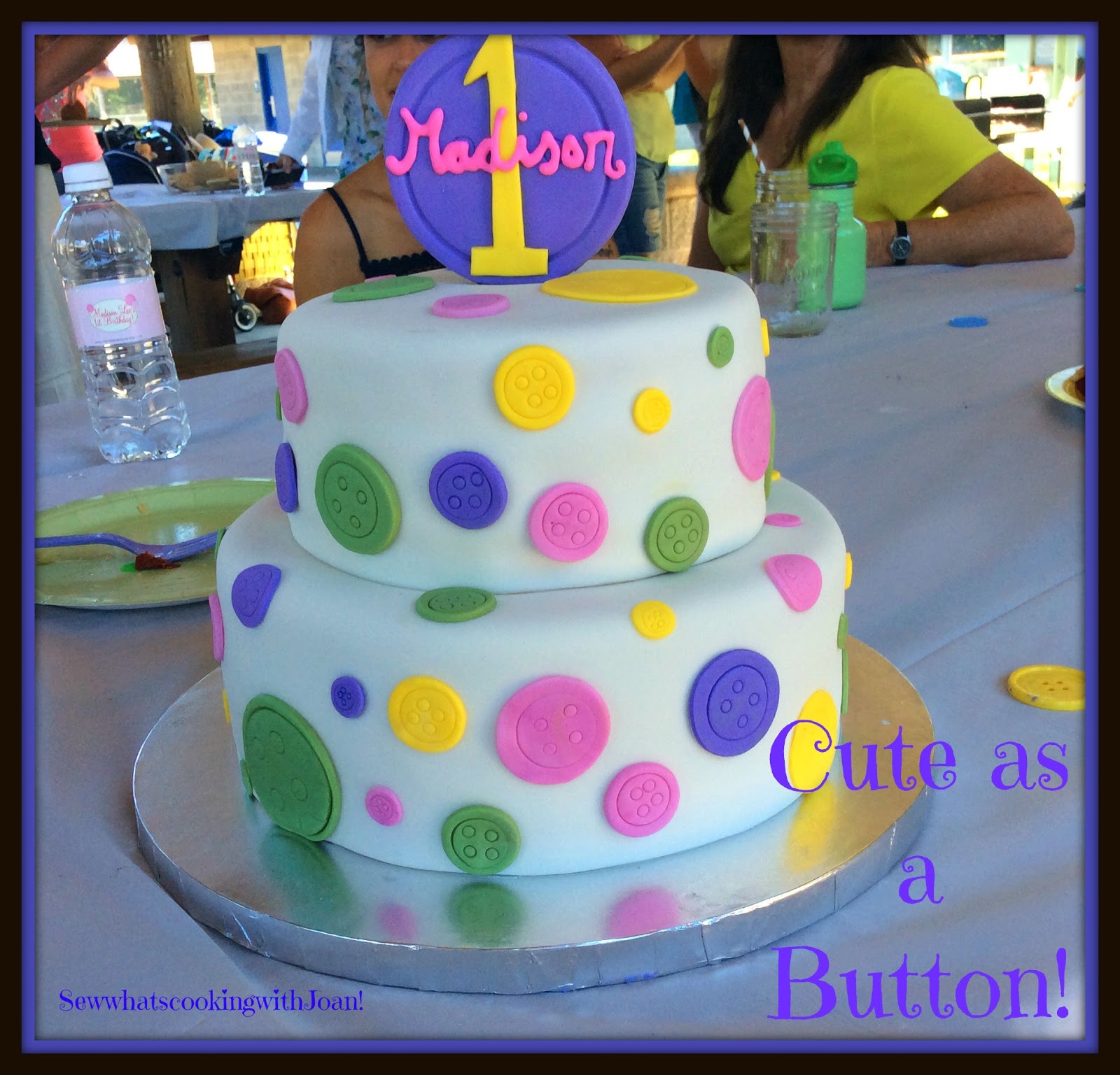 Details more than 160 button cake