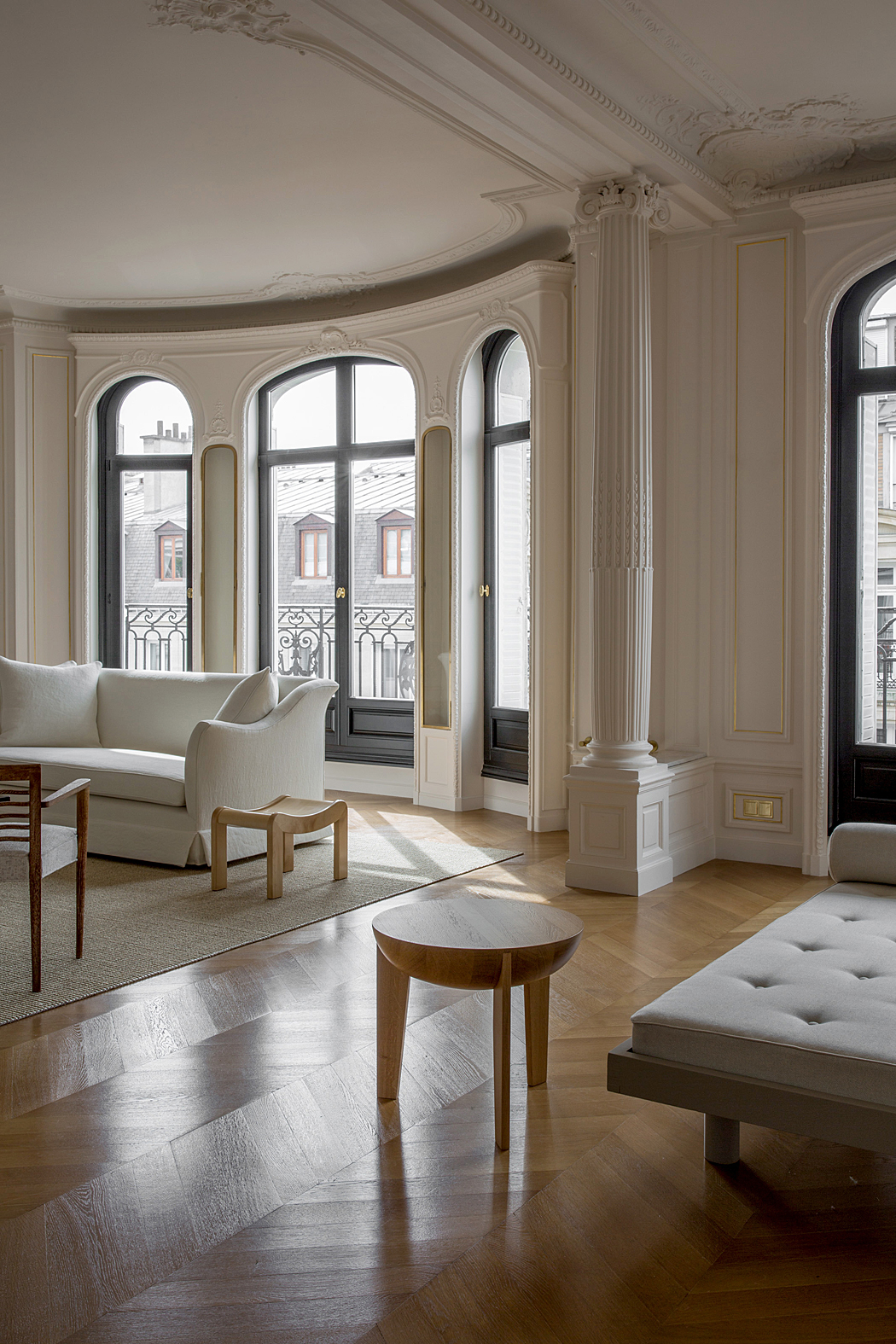 Décor Inspiration: A Paris Apartment by Christina Cole and Co.