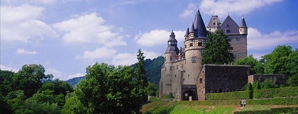 Castelo de Bürresheim na Renânia-Palatinado, Alemanha