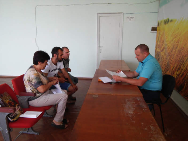 Юрій Лостік провів особистий прийом громадян у Головному управлінні Держгеокадастру у Миколаївській області Юрій Лостік провів особистий прийом громадян у Головному управлінні Держгеокадастру у Миколаївській області