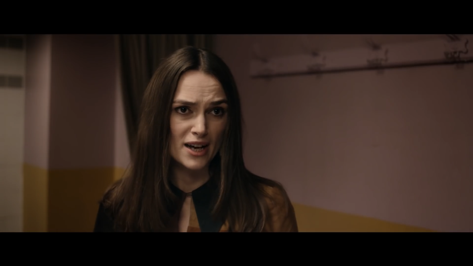 Good behavior сериал 2016–2017. Мишель докери сериалы. Поведение трейлер. Мисс плохое поведение фильм 2020. Мишель докери сериалы.