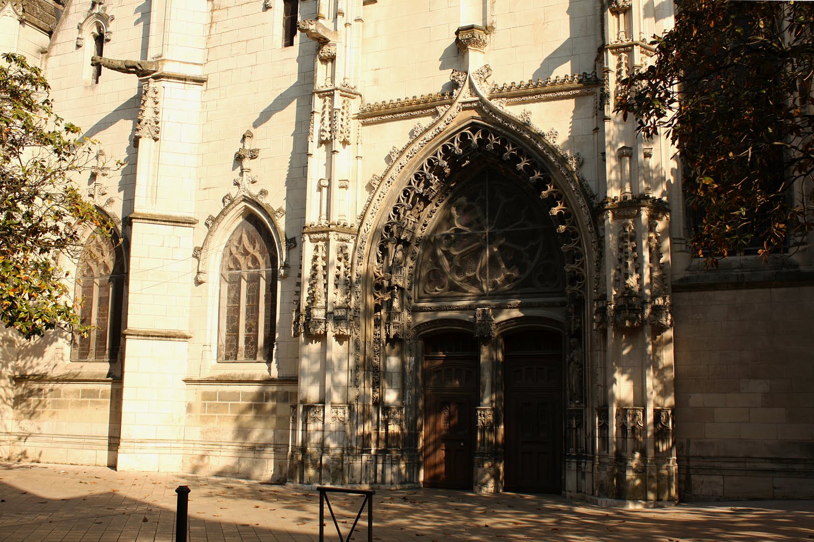 Borderlands Tours NotreDame la Riche (présentation)