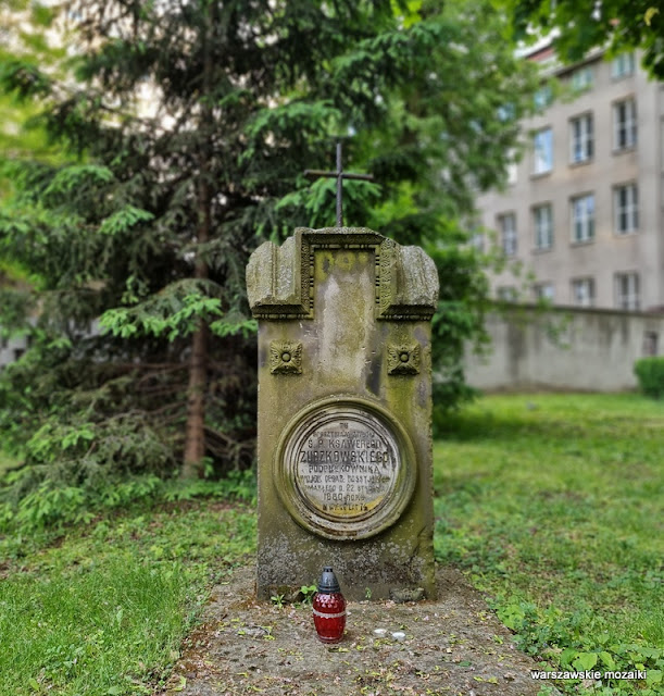 Warszawa Warsaw warszawskie cmentarze najstarszy przykościelny Kamionek Grochów nagrobki Praga Południe