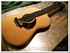 Guitar Cake