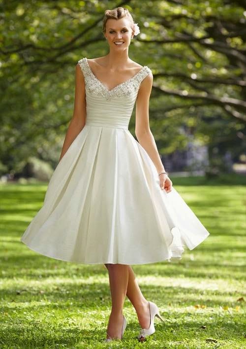 Knee Length Wedding Dresses for Petite Ladies WeddingYuki