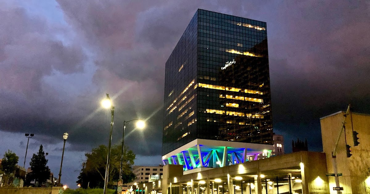 Southwest Daily Images Stilts Building