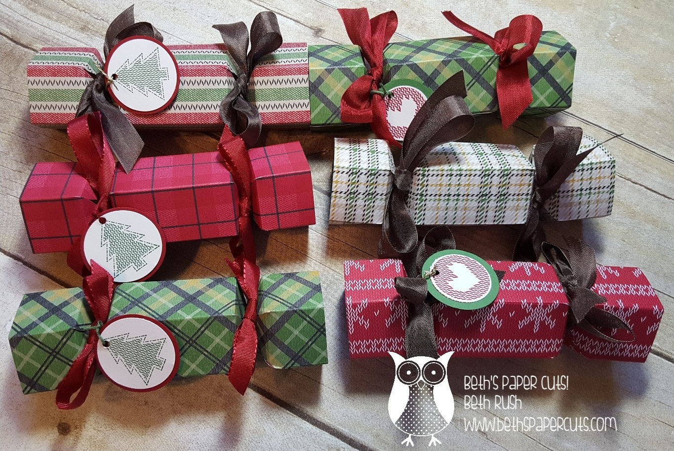 Beth's Paper Cuts Christmas Party Favor ~ Fast and Fun