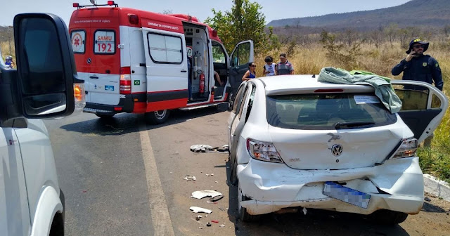 Mulher morre e 8 ficam feridos em acidente com 3 carros em Barreiras