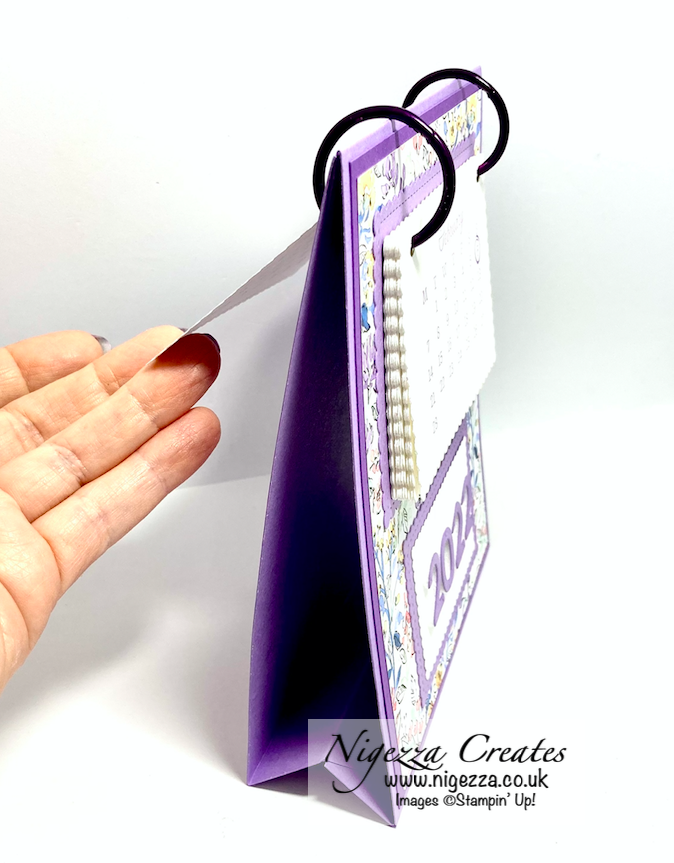 Nigezza Creates 2022 Handmade Desk Calendar