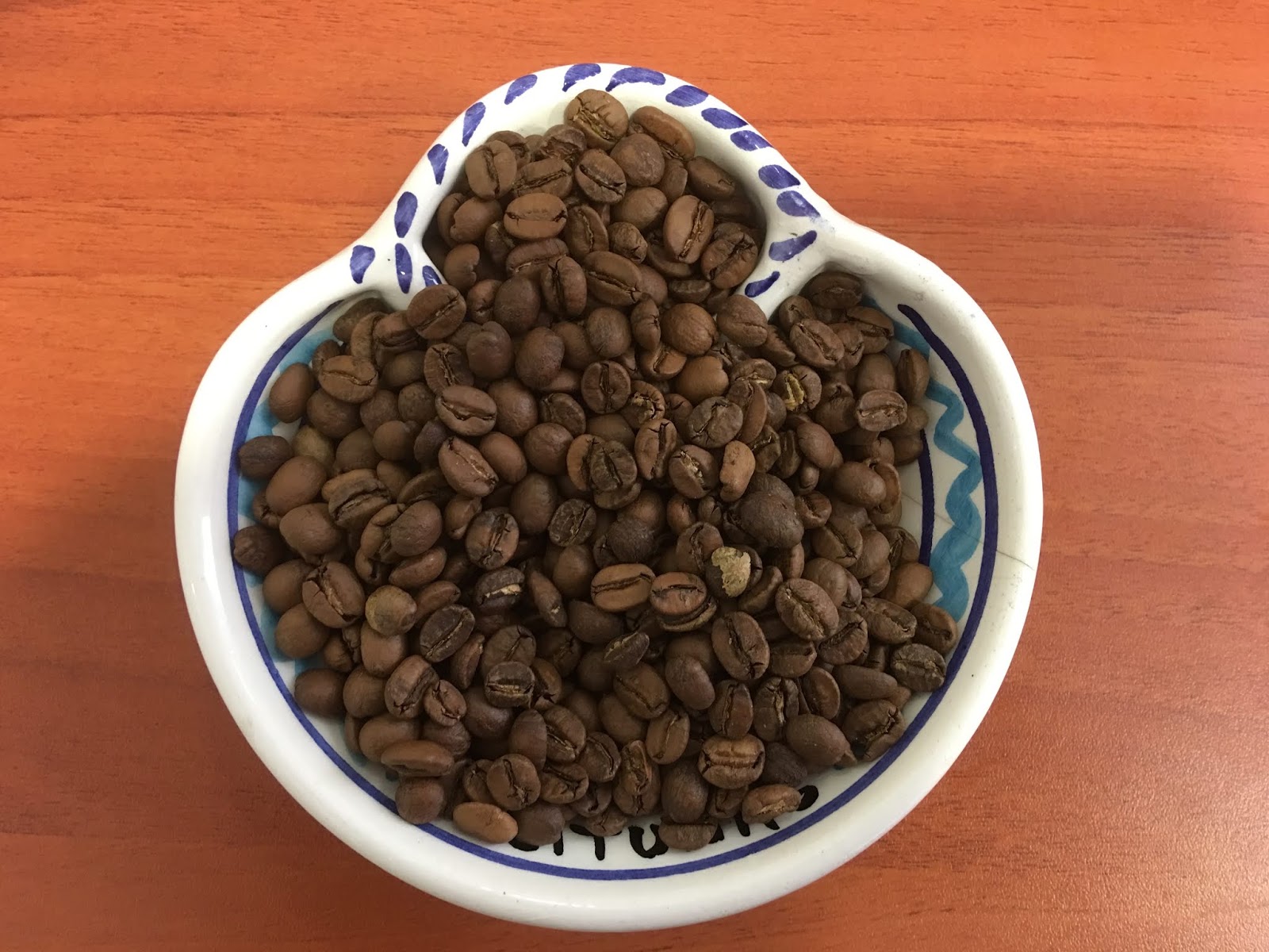 موكا اليمن موكا اليمن شارك هذه الصورة لدعم زراعة البن في اليمن.