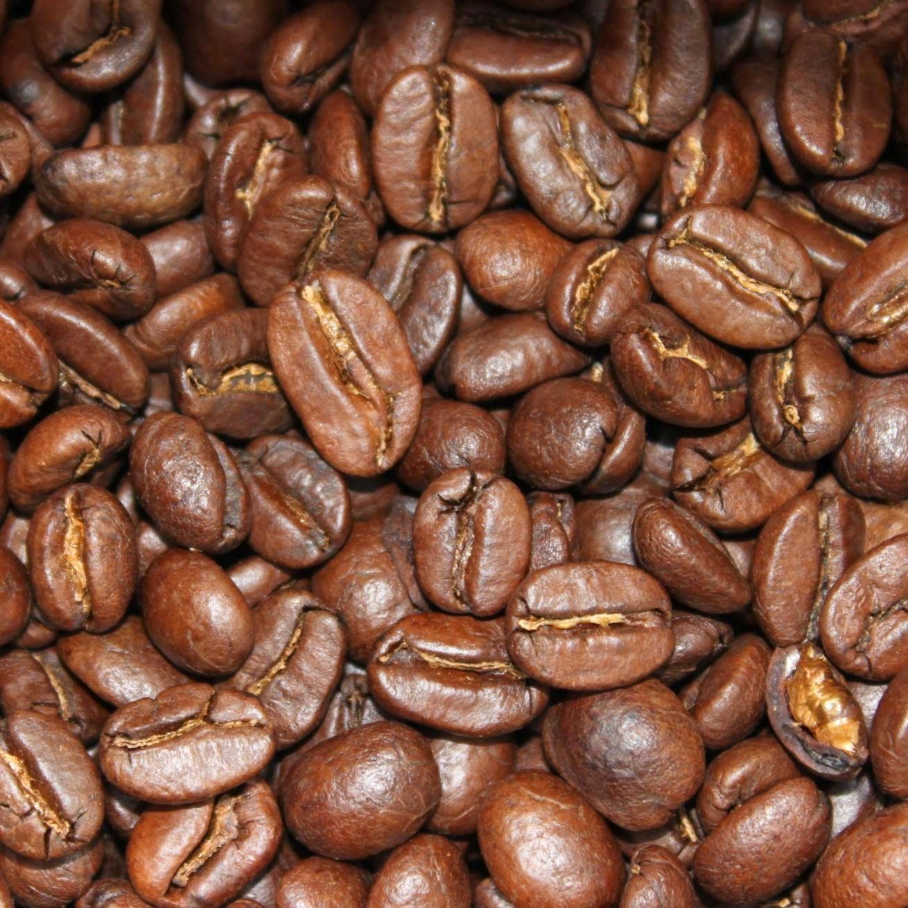 Арабика робуста вкус. Арабика Сальвадор кофе. Кофе Арабика и Робуста. Сорта кофе Арабика. Зерно Арабика и Робуста.
