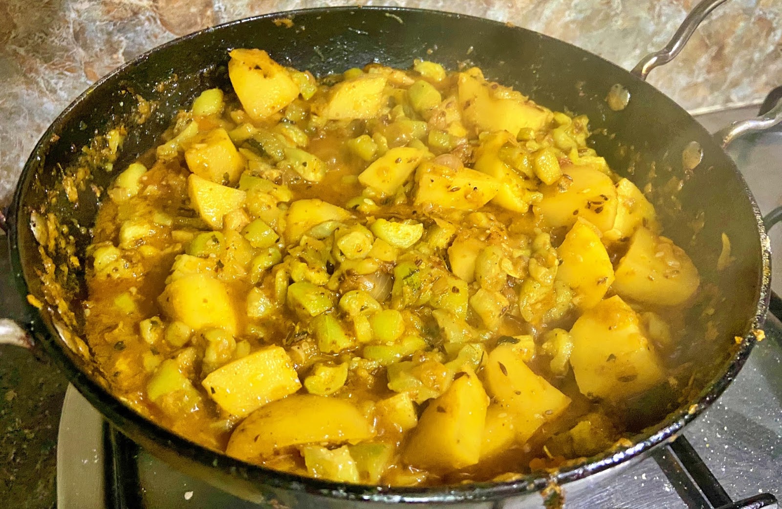 How to cook tasty Ram Tori (Torai, Ridge Gourd) ki Sabzi?