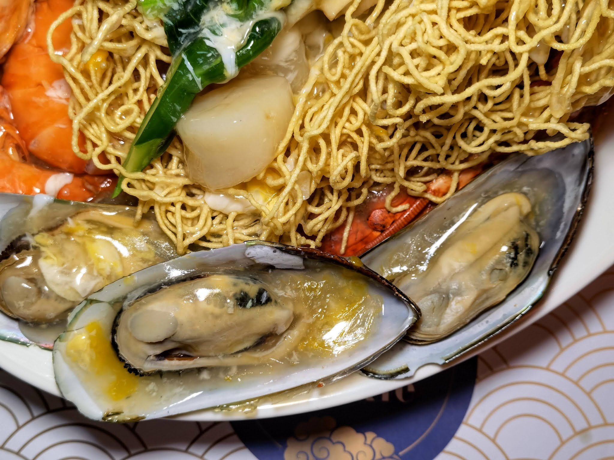 The Fortune Cookie Restaurant 🥠 Muslim Owned HALAL Chinese Western